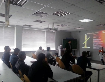 В Санкт-Петербурге прошел специализированный семинар завода-производителя модульных дымоходов "Вулкан"